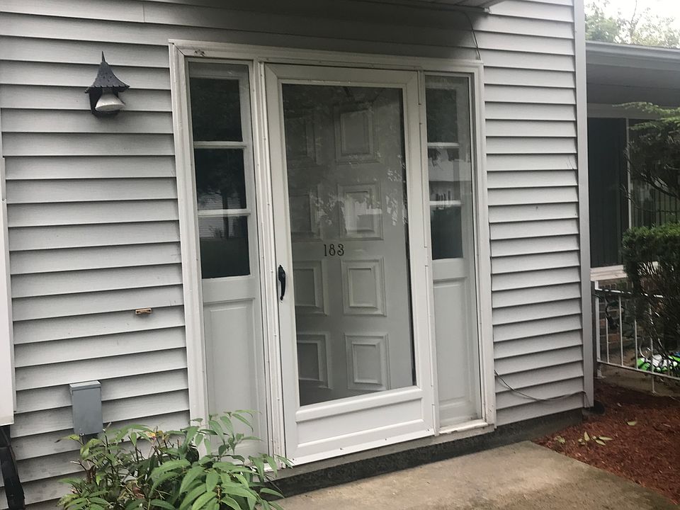 1st image of 183 Duxbury Ct