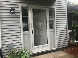 183 Duxbury Ct, Warwick, RI 02886