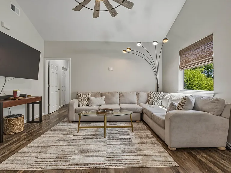 23 Lance Ln — Photo 10