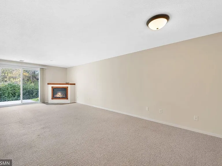 4831 Spring Cir — Photo 15