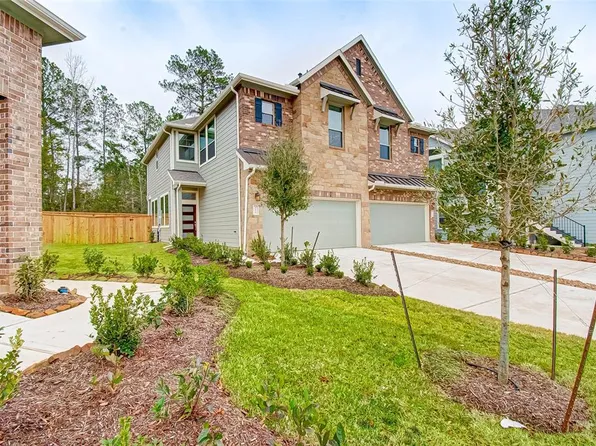 332 N Spotted Fern Dr, Montgomery, TX 77316