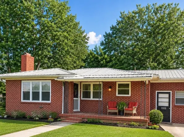 511 Saint Clair Rd, New Market, AL 35761