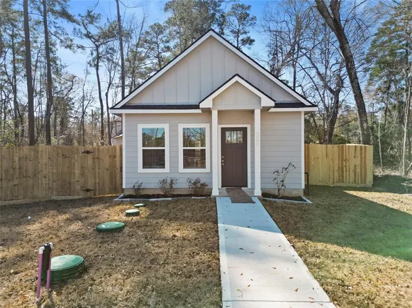 4568 Ben Milam Road, Willis, TX 77378