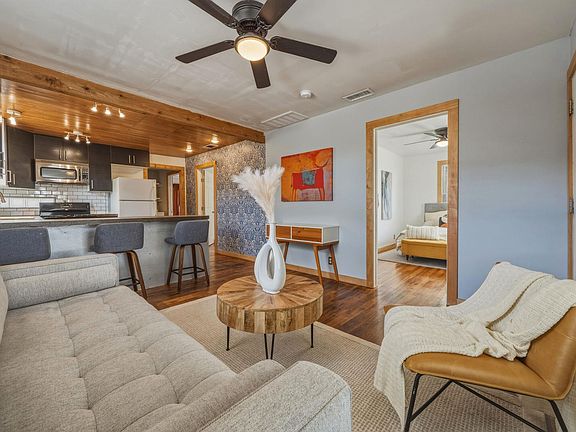 5th image of 4806 Santa Anna St