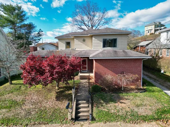 308 Clayton Street, Pennsboro, WV 26415