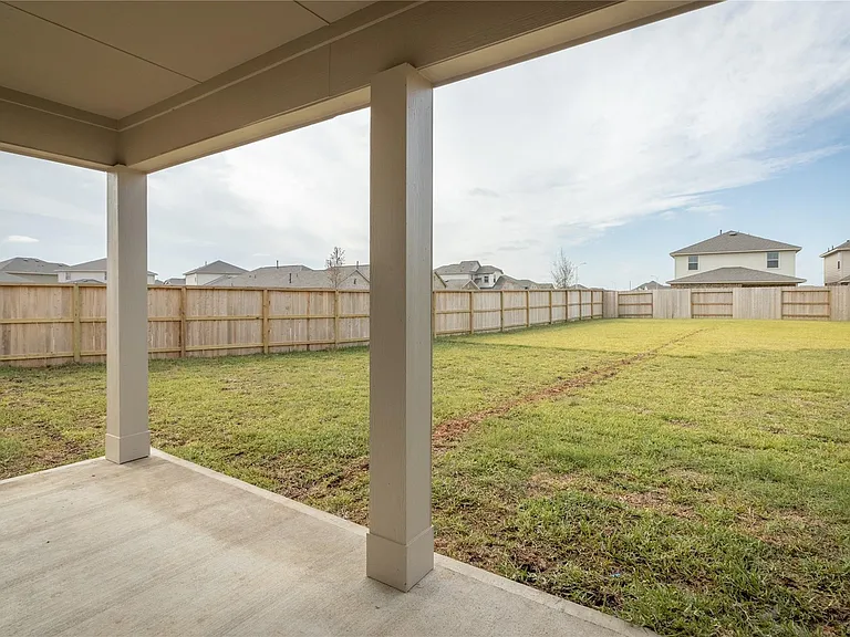 401 Sunray Lake Ln — Photo 20