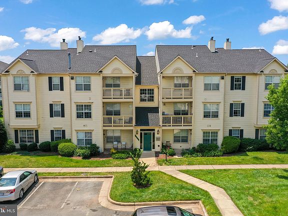 2nd image of 11010 Koman Cir APT 304