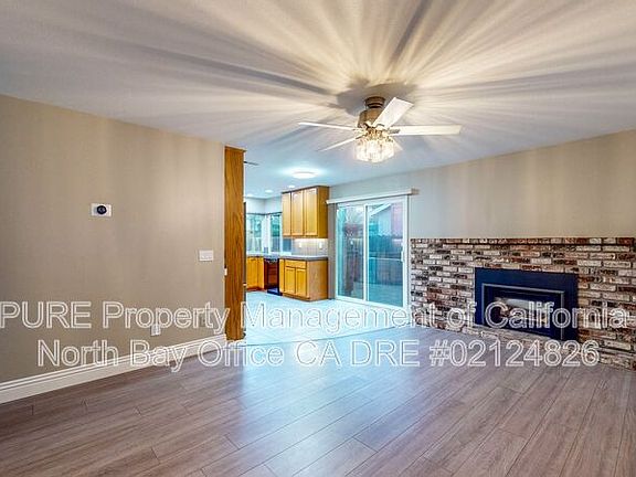 4th image of 1438 Debra Dr