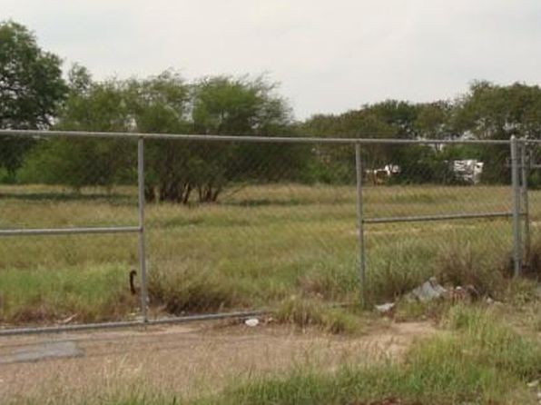 2612 S Cage Blvd, Pharr, TX 78577