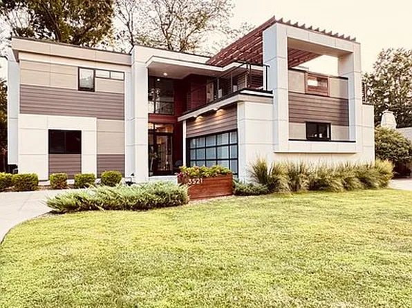 3521 W 73rd St, Prairie Village, KS 66208