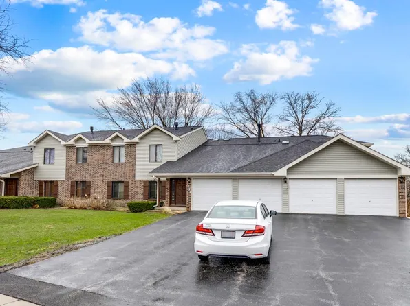 961 Cumberland Ct APT A2, Roselle, IL 60172