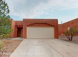 7424 Silverthorne Rd NW, Albuquerque, NM 87114