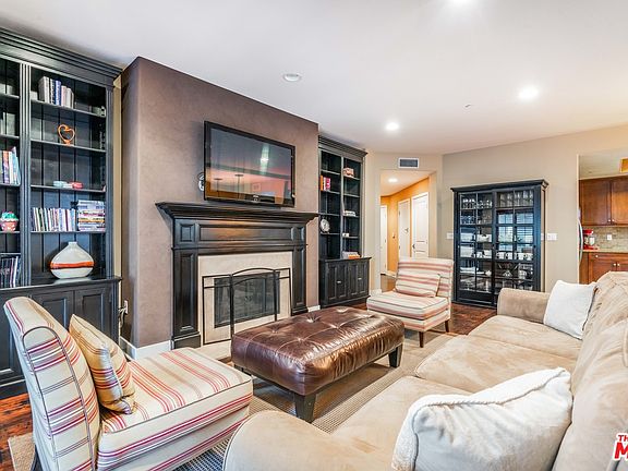 3rd image of 11115 W Acama St #104