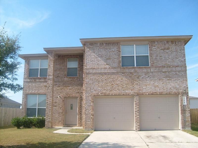 1st image of 204 Jennifer Ln