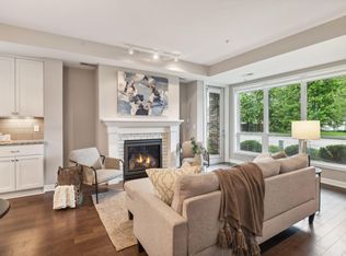 3974 Wooddale Ave UNIT 102, Saint Louis Park, MN 55416