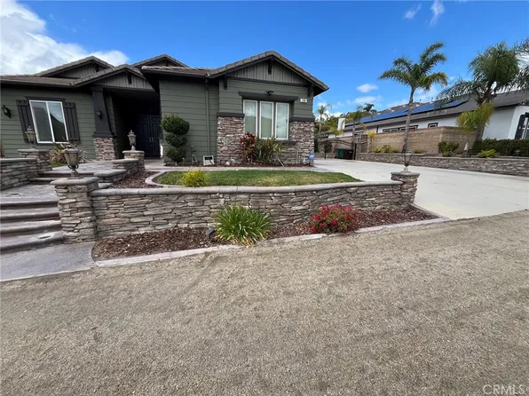 239 Oldenburg Ln, Norco, CA 92860