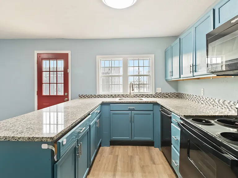 7104 Glen Mist — Photo 12