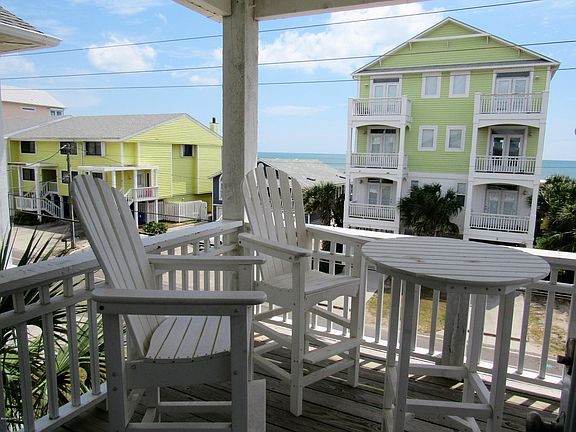 4th image of 811 N Carolina Beach Avenue #1
