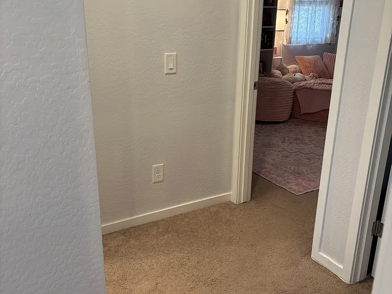 13554 N 141st Dr — Photo 17