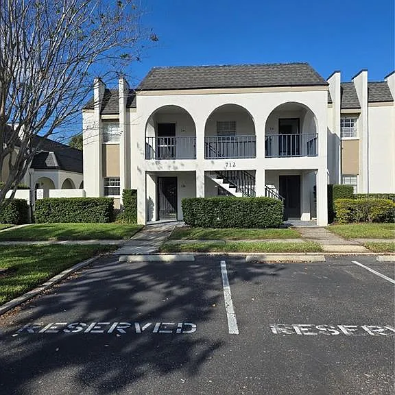 712 Oakgrove Dr #230 — Photo 1