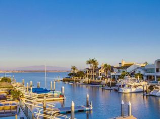 32 The Pt, Coronado, CA 92118