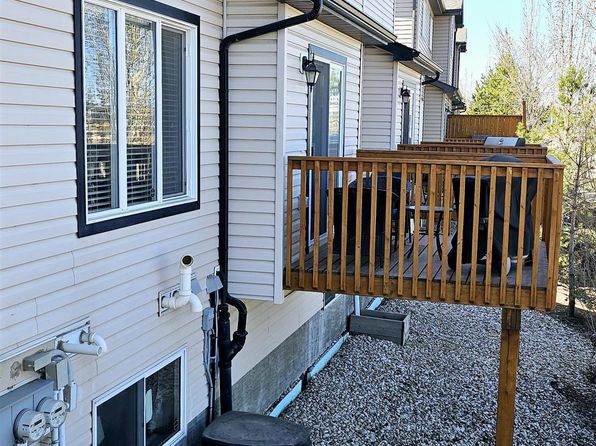 445 Brintnell Blvd NW #31, Edmonton, AB T5Y 0V5