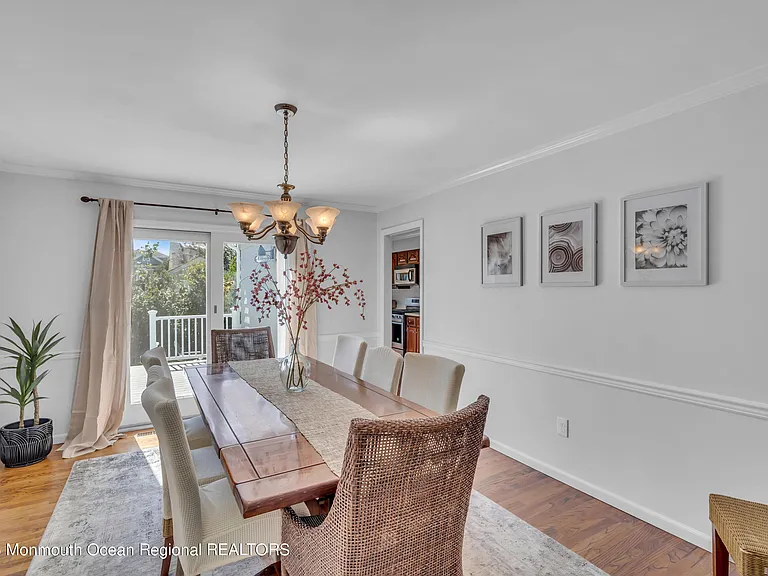 608 Brielle Ave — Photo 9