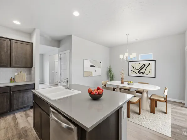 1097 N World Cup Ln, Eagle, ID 83616