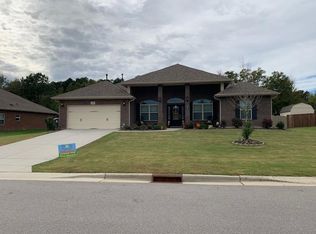 3008 Bunnfield Dr, Zebulon, NC 27597