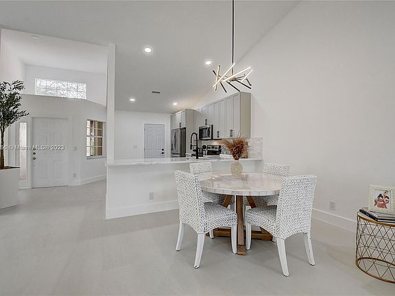 4th image of 7883 Lake Sands Dr #7883