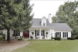 2nd image of 7084 Saint Charles Pl
