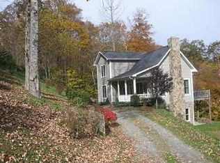 340 Grande Oaks Dr, Todd, NC 28684