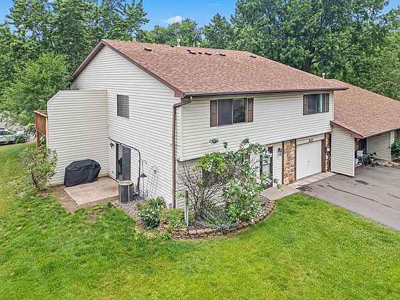 4th image of 792 Tanglewood Dr