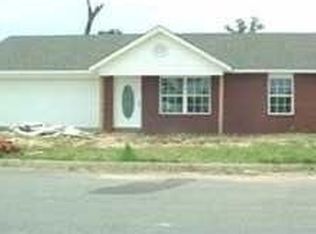 601 Loop W, Roland, OK 74954