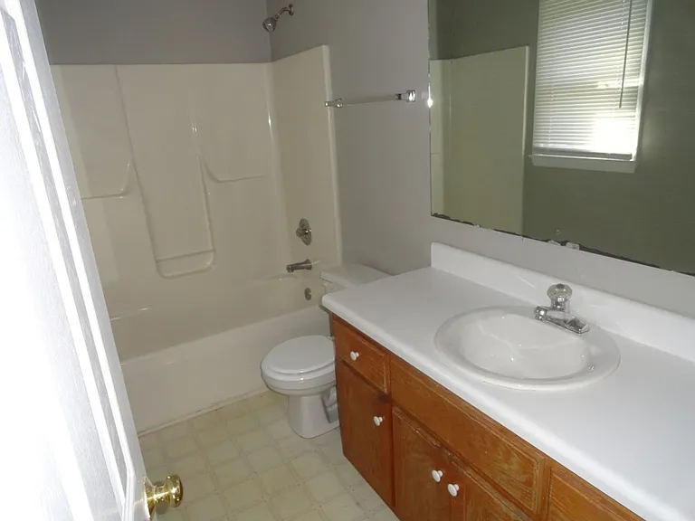 5513 Brown St — Photo 13