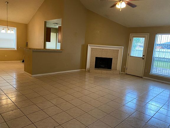 4th image of 6610 Harpers Dr
