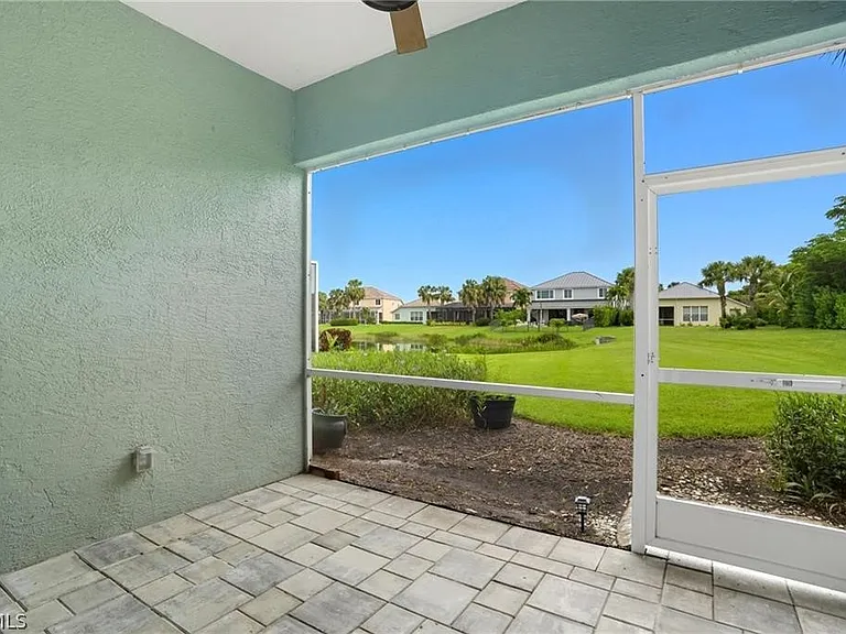 2427 Woodbourne Pl — Photo 24