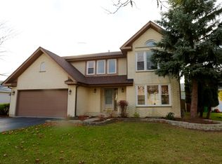 1734 Victor Ter, Gurnee, IL 60031