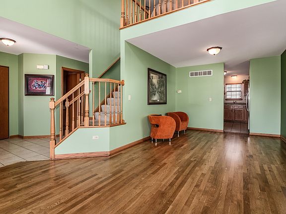 Living Room/Dining Room