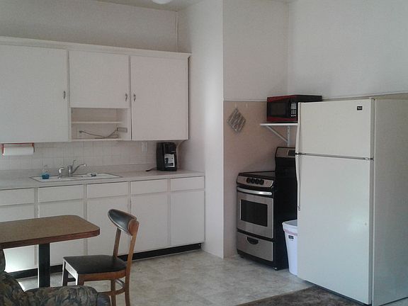 Unit C Kitchen