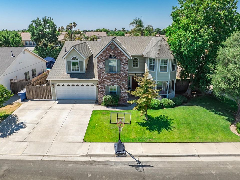 1st image of 991 W Julia Way