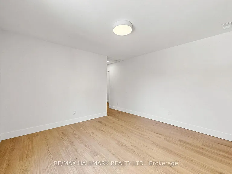 367 Woodmount Ave #2 — Photo 33