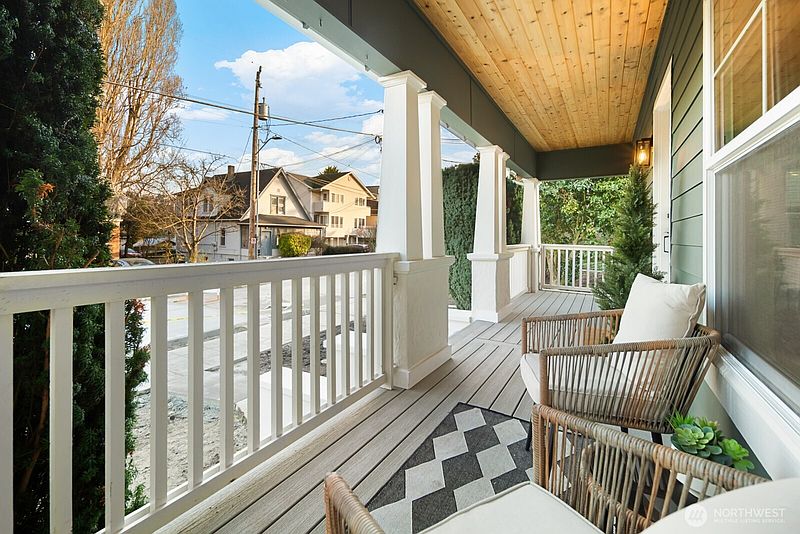 2nd image of 3037 21st Avenue W