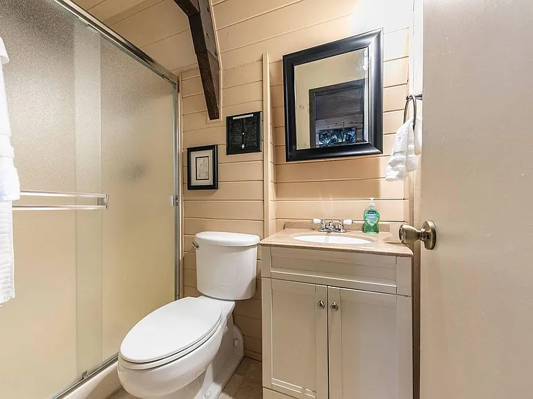 14806 Davos Dr — Photo 17
