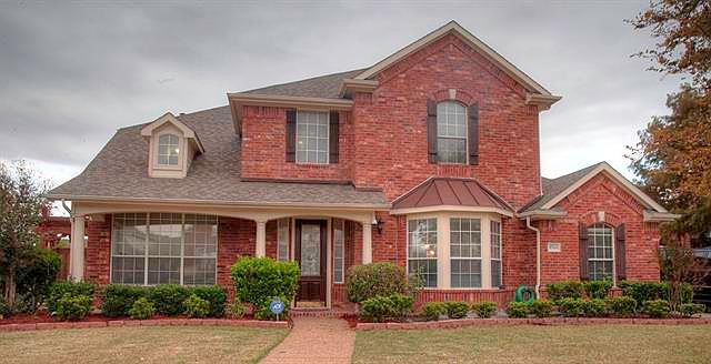 1st image of 9514 Fairway Vista Dr