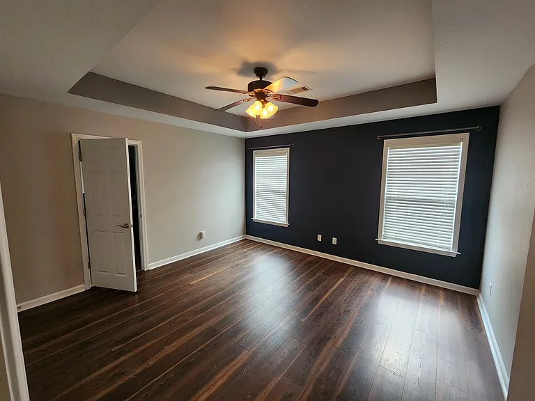 2734 Ridgewood Rd — Photo 48