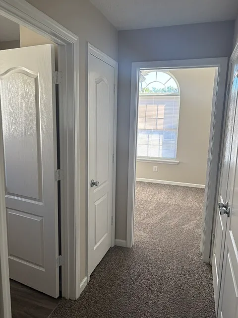 3 bed, 1265 sqft, $1,875 — Photo 3