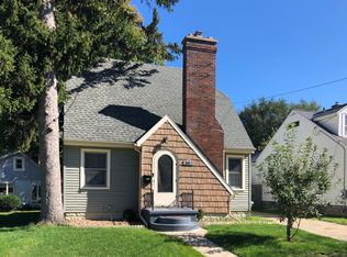 1815 Fletcher St, Lansing, MI 48910