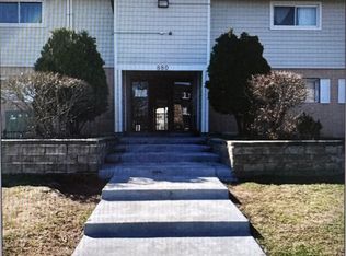 880 E Old Willow Rd APT 282, Prospect Heights, IL 60070