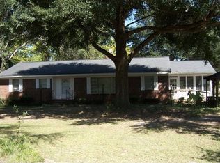 5441 Charleston Hwy, Williston, SC 29853